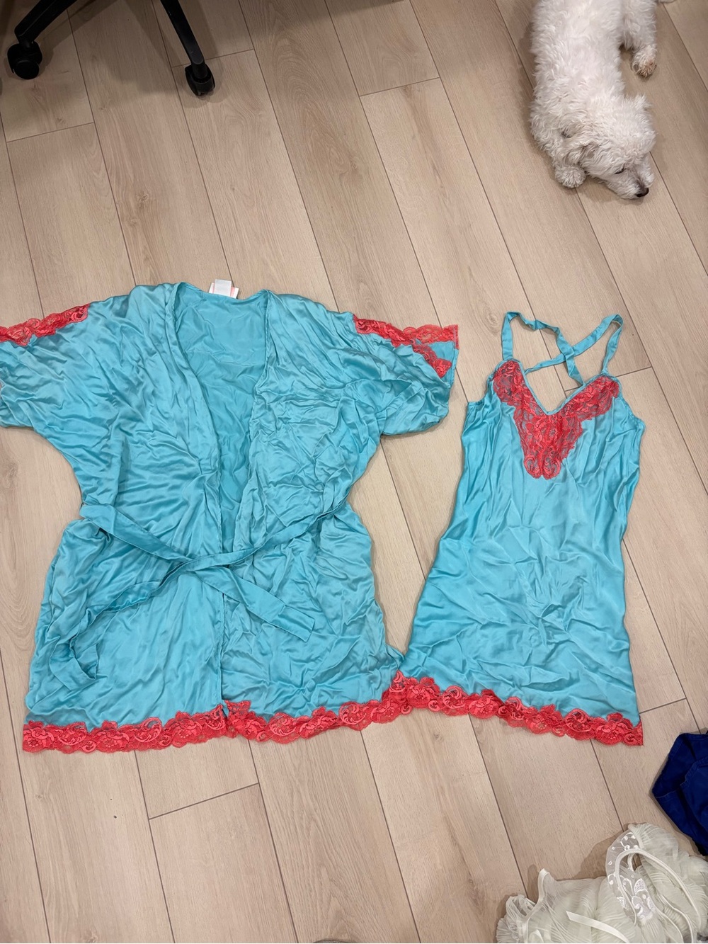Turquoise Satin Lace-Trim Robe & Chemise Set